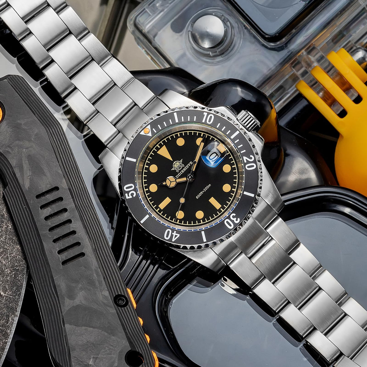 41MM Quartz Dive Watch Stainless Steel Bracelet C9540