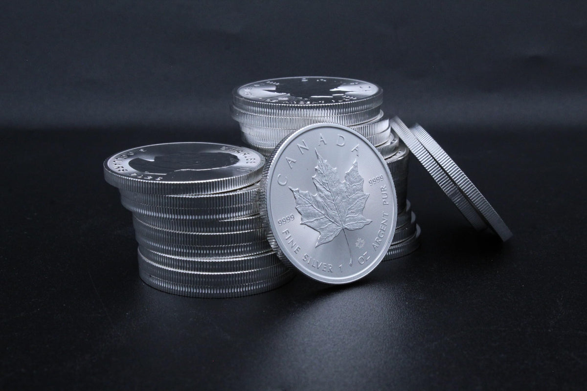 1 oz Canadian Maple Leaf Silver Coins M947